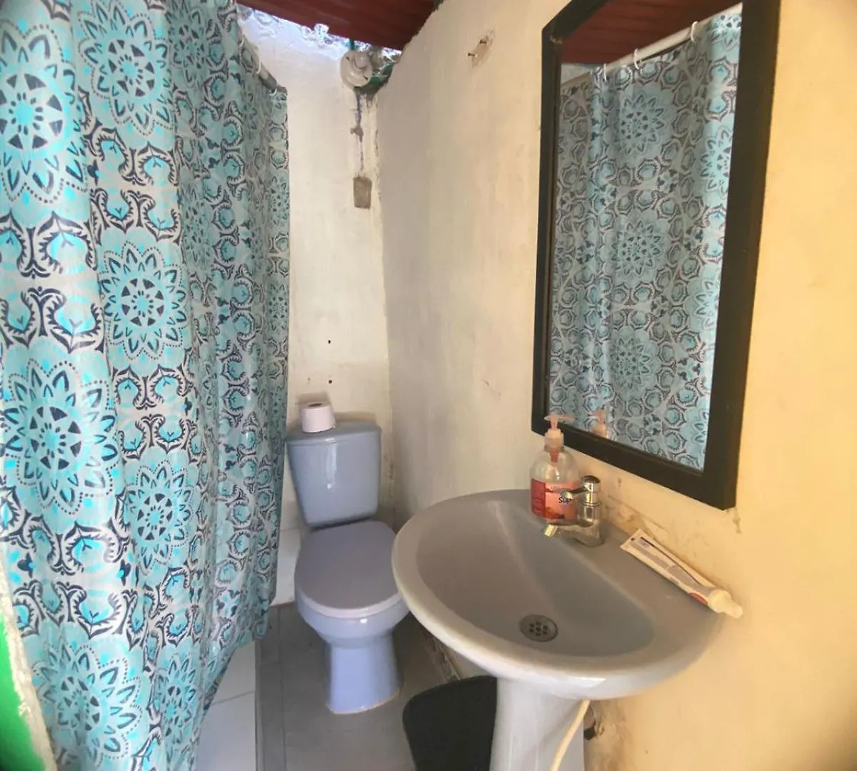 Hostel Home Beach Kristalu Cartagena