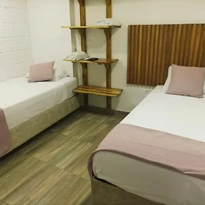 Catalleya Hostal