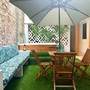 Las Indias Hostal
